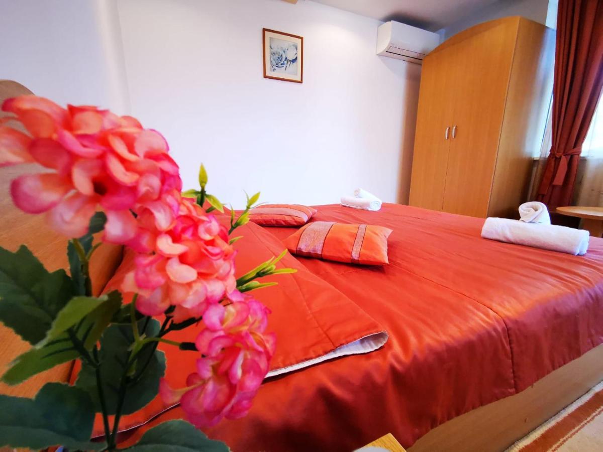 Apartamente Vila Arcadia エフォリエ・ノルド エクステリア 写真